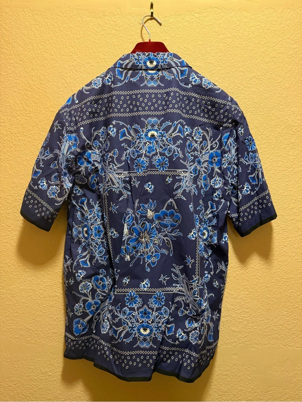 New Authentic Gucci Logo Button Up Floral Shirt Navy White Size IT 48 / US M
